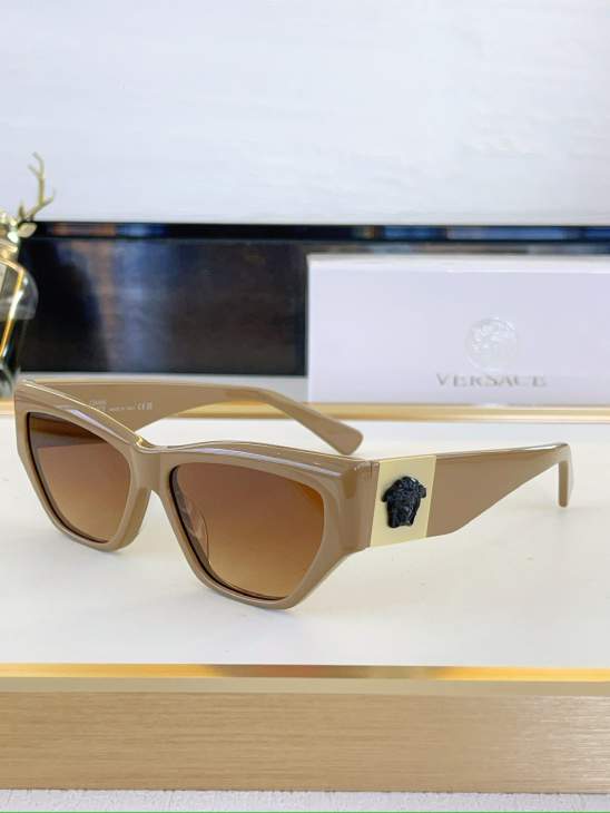 Picture of Versace Sunglasses _SKUfw80050203fw